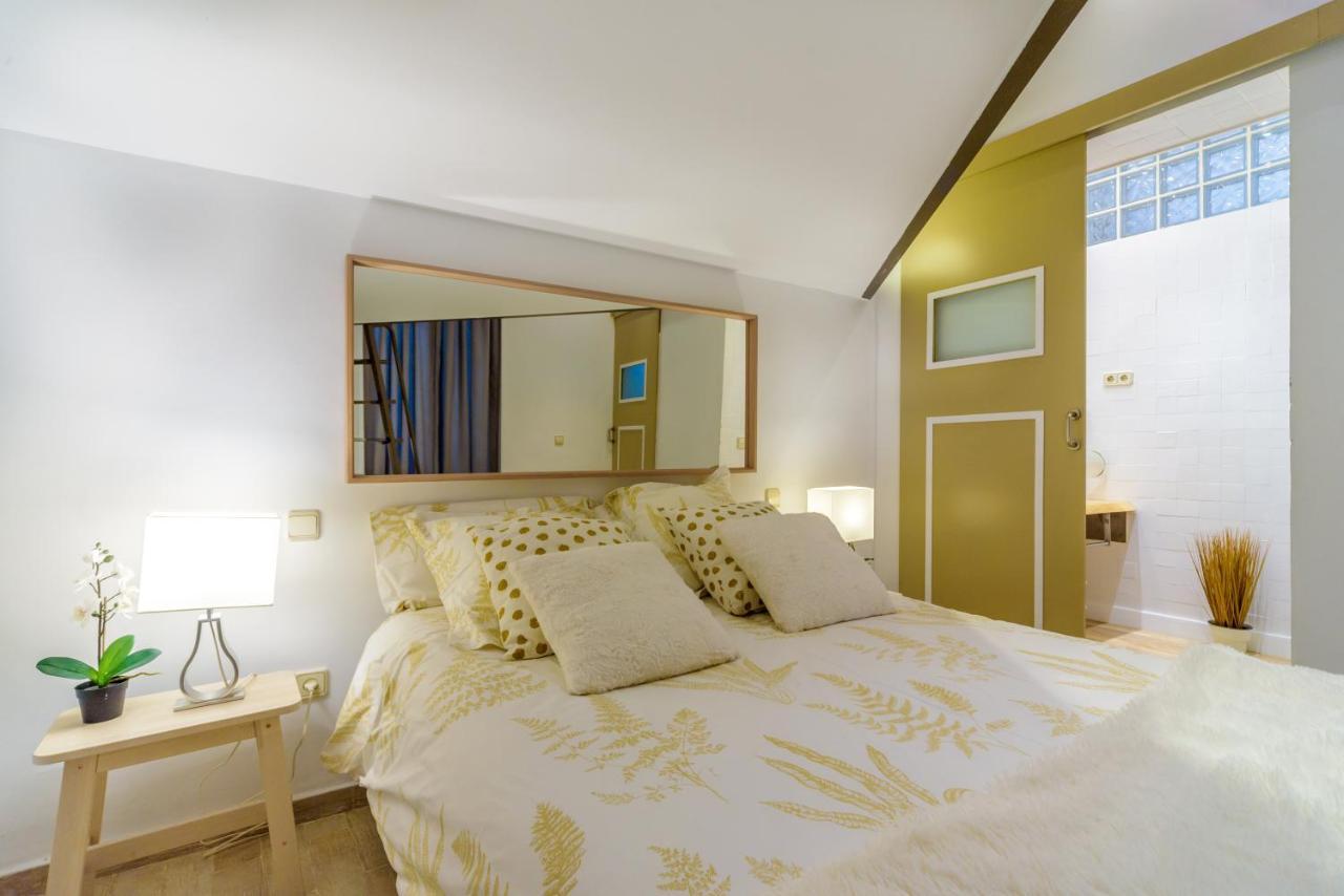 Stylish Loft At Chueca'S Heart Madri Exterior foto